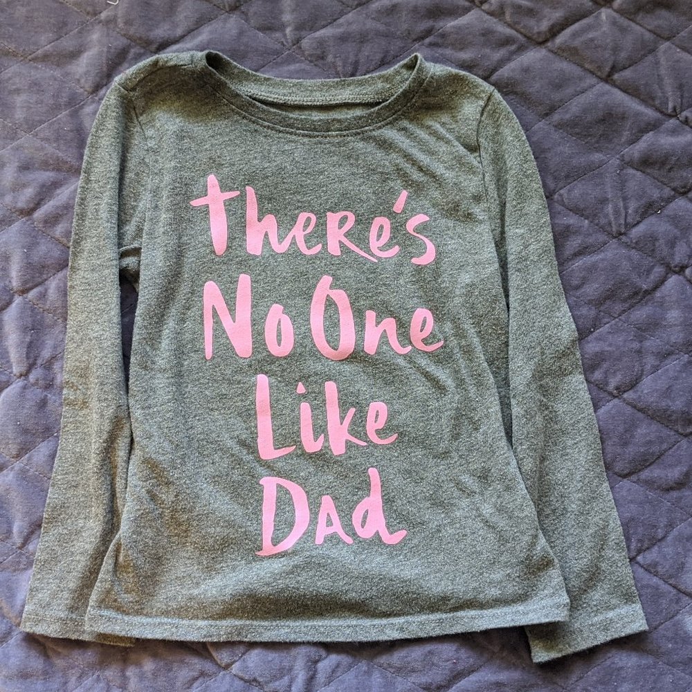 37 Old Navy Grey Shirt